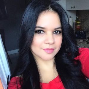 Meet your Posher, Lorena